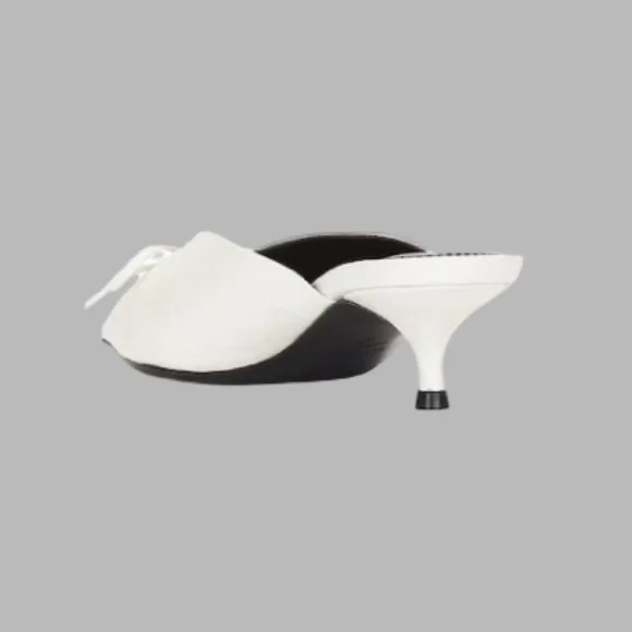 NWT BALENCIAGA Leather Elegant White Mules Size 38 - Picture 9 of 16